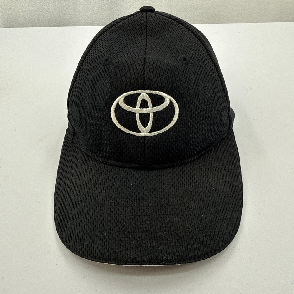 Toyota Baseball Cap Hat Mens OSFM Black Mesh Embroidered Logo Adjustable Dad Hat